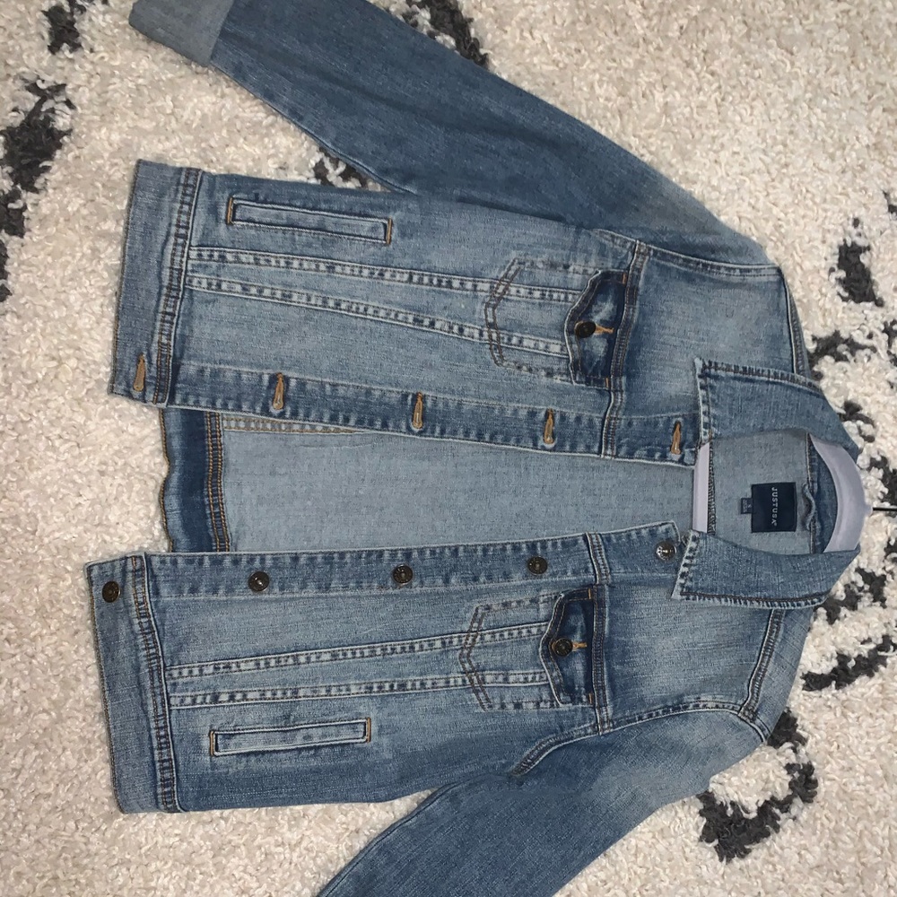 Dark wash jean jacket